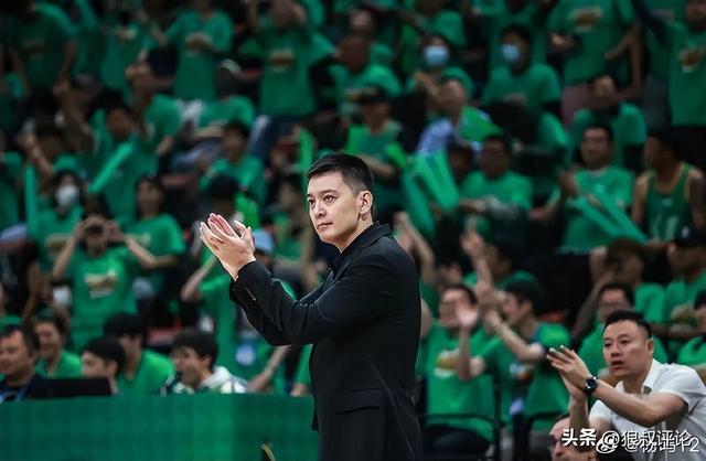 九游体育官网-离队真因!杨鸣:球队的表现真心对不住球迷支持 我非常内疚和惭愧